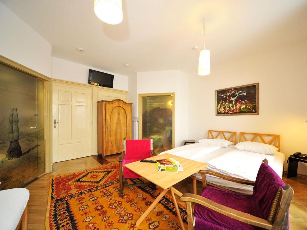 Erlebnis Post - Stadthotel Mit Eigenart Spittal an der Drau Exterior photo